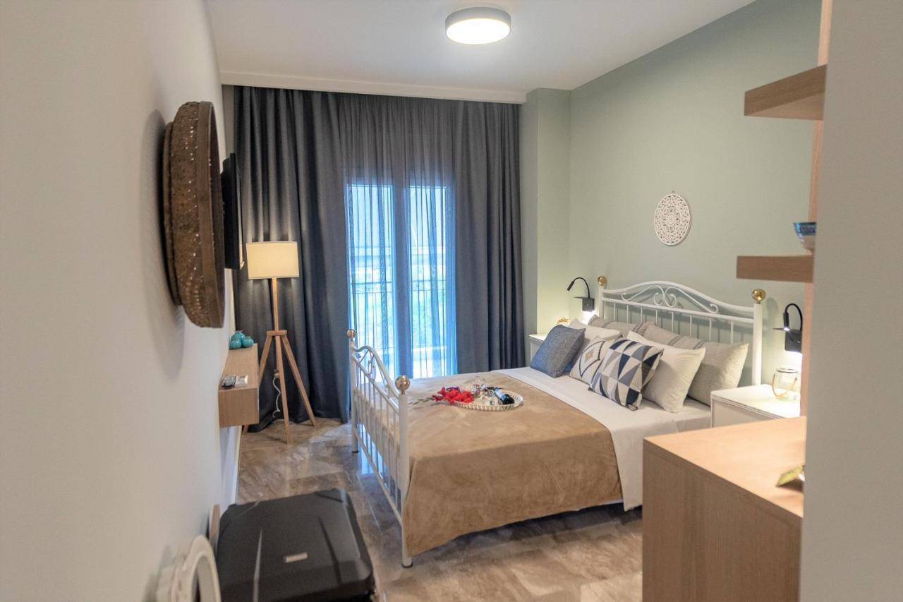 Mageiras Boutique Hotel Áfitos Extérieur photo