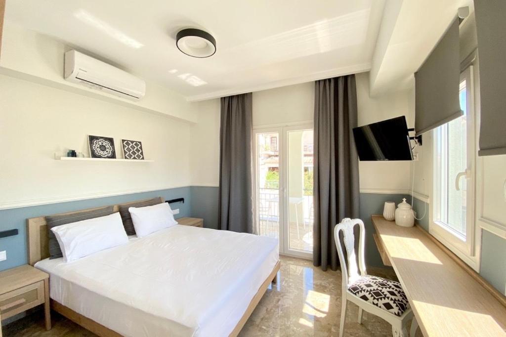 Mageiras Boutique Hotel Áfitos Extérieur photo